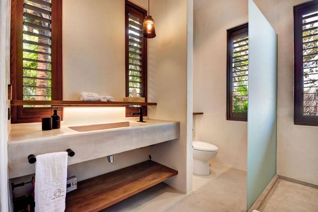 Privada Soliman Bay villa pets welcome! - 3
