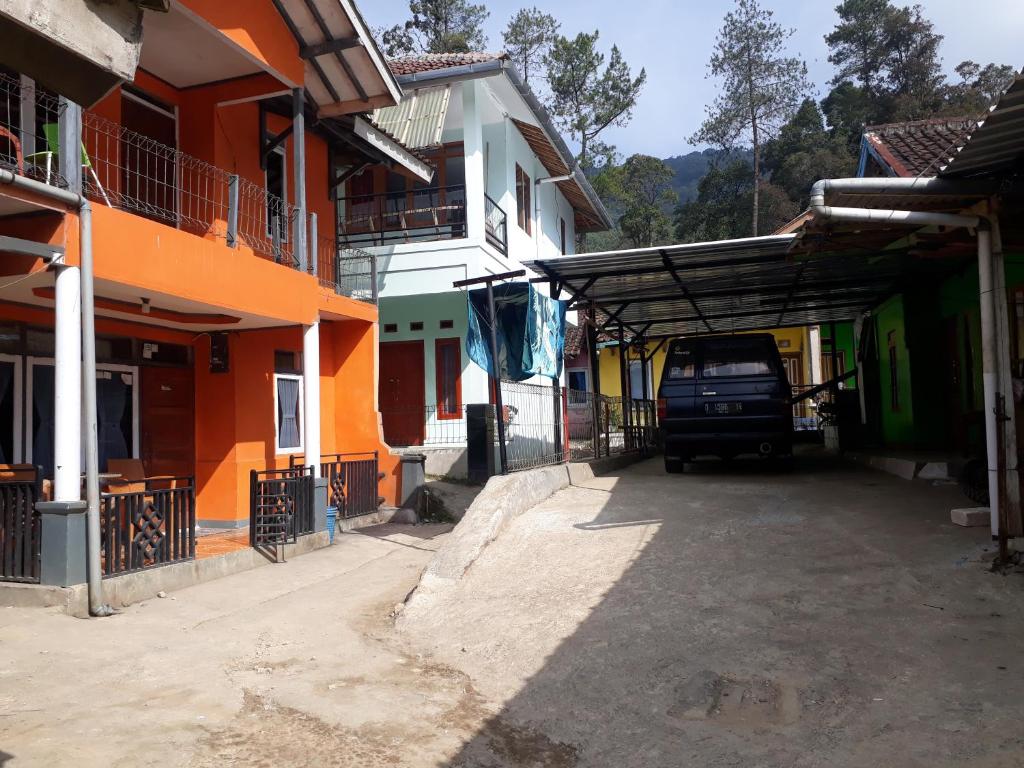 Pondok orange ciwidey photo
