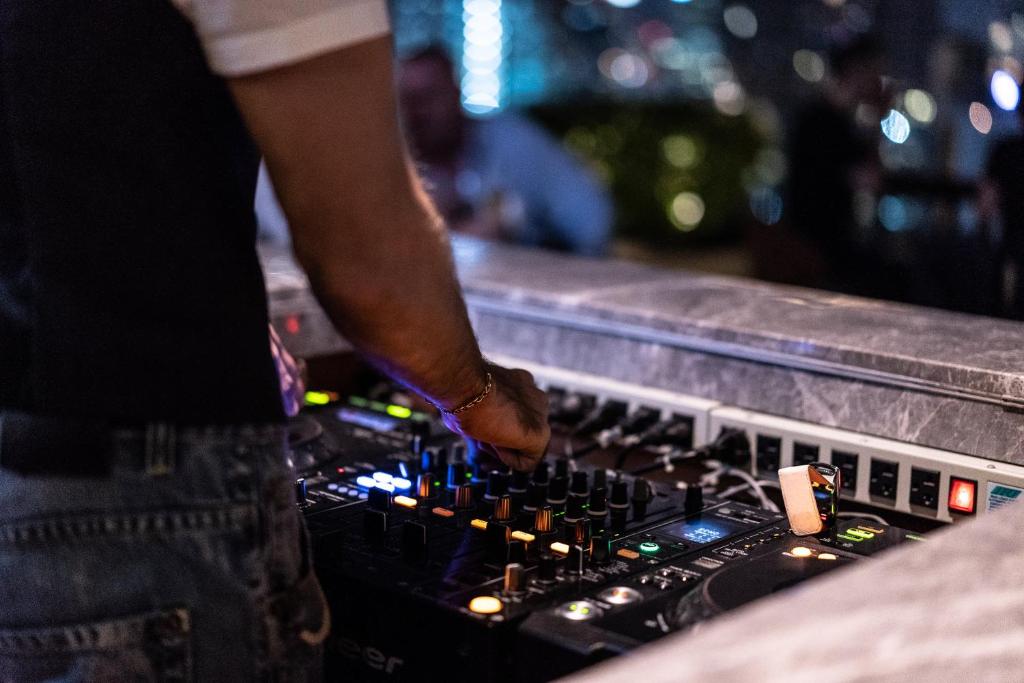 酒吧/Lounge Bar