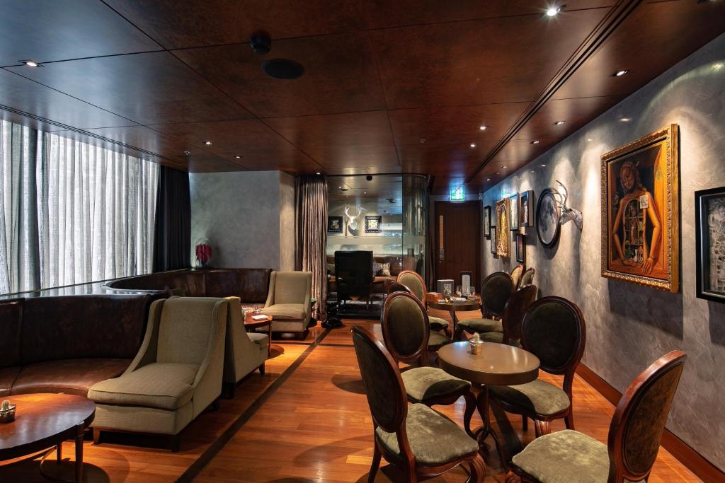 酒吧/Lounge Bar