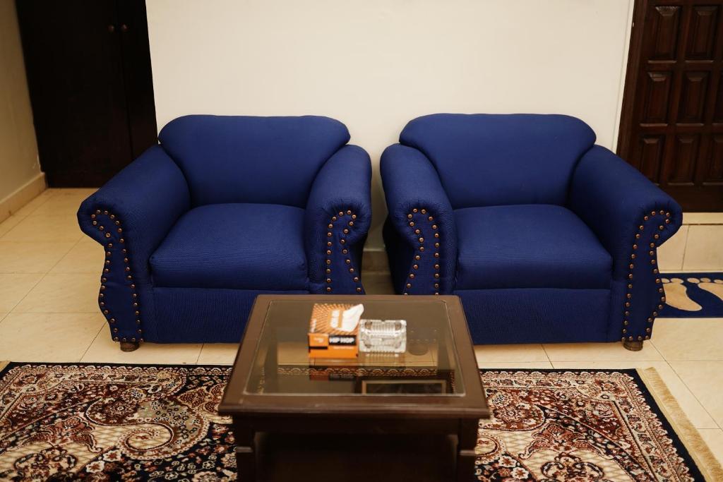 Facilities, Diamond Lodge in Karachi