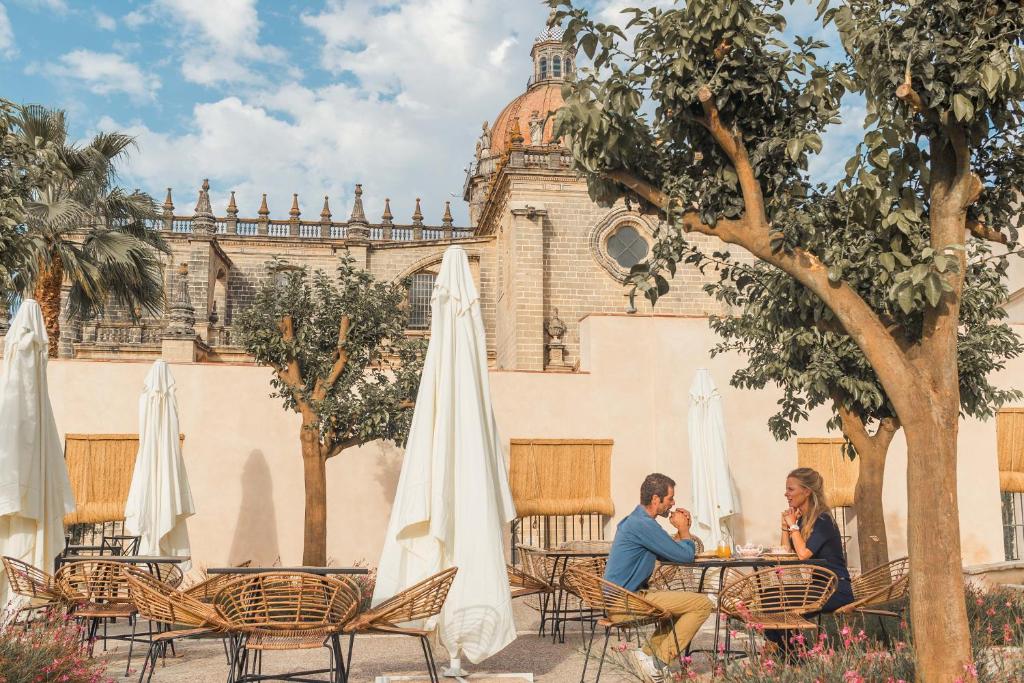 Hotel Bodega Tio Pepe - 4