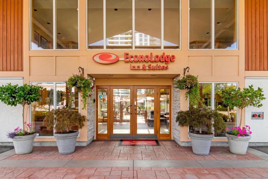 Comfort Inn & Suites Photo 8