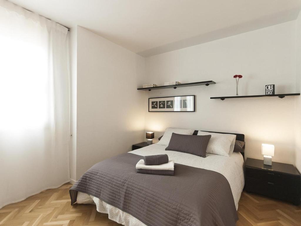 LETS HOLIDAYS Nice apartment in Barcelona - 2
