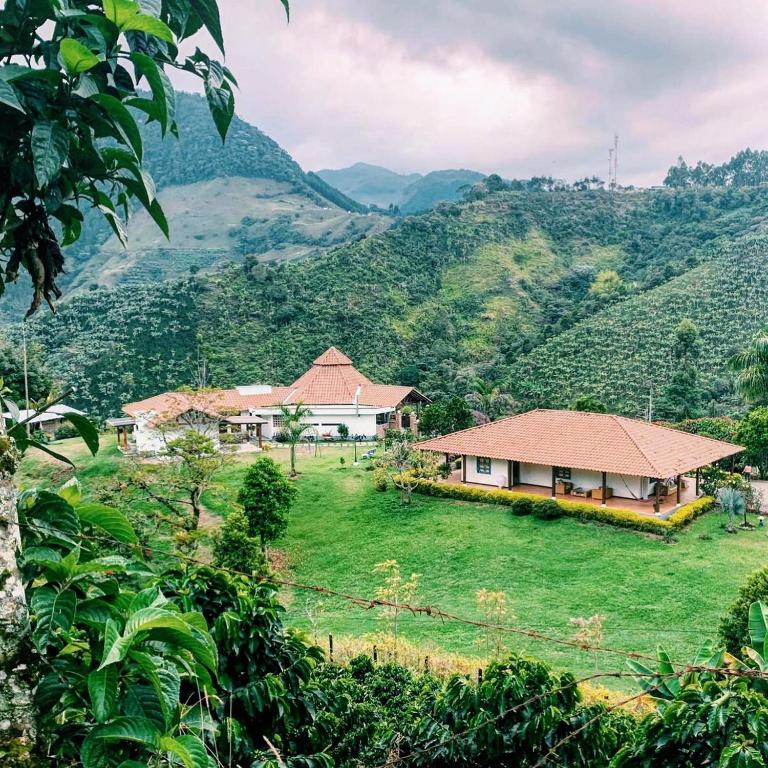 Patio Bonito en Jardín, Colombia 77 opiniones, precios of Hotels