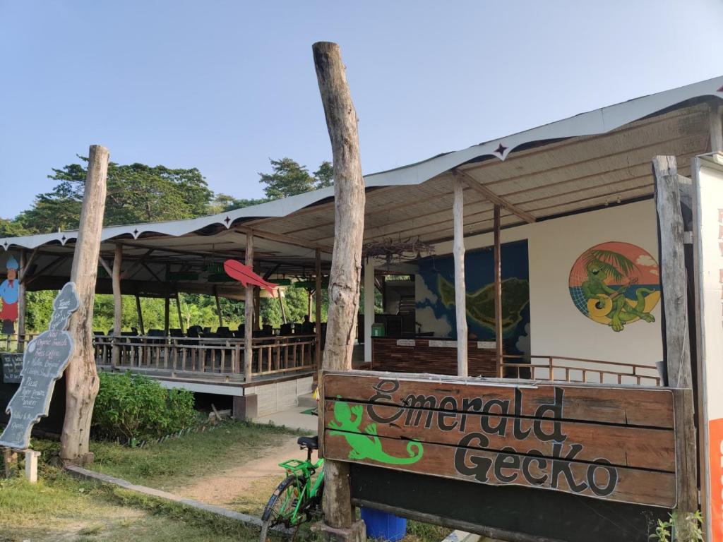 Emerald Gecko Resort-Neil Island photo