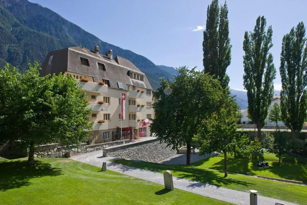 Schlosshotel - Self Check-In Hotel，位于布里格的酒店