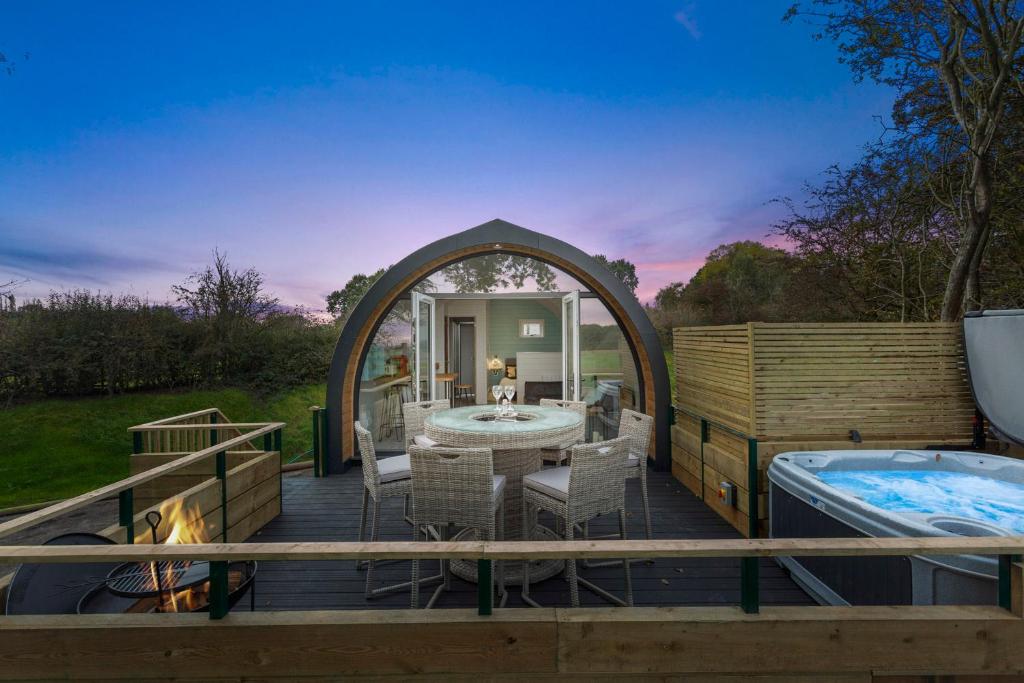 Park Hall Glamping Pods, Mapperley