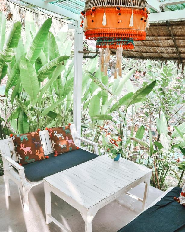 フロント・ロビー