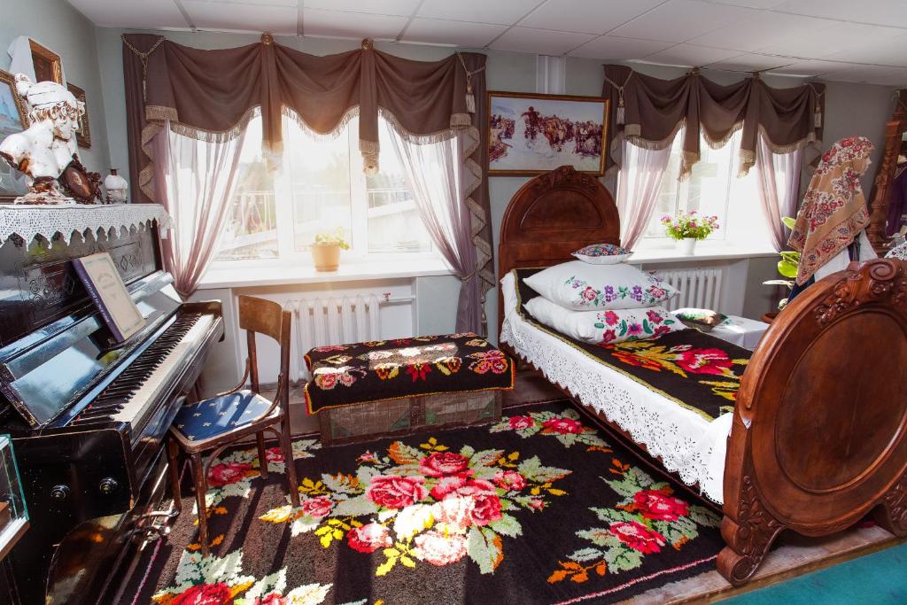 Vostok Hotel photo