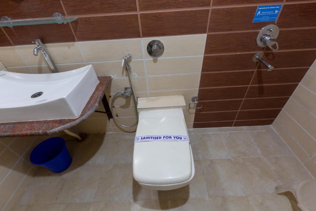 KSTDC Hotel Mayura Bhuvaneshwari Kamalapur photo