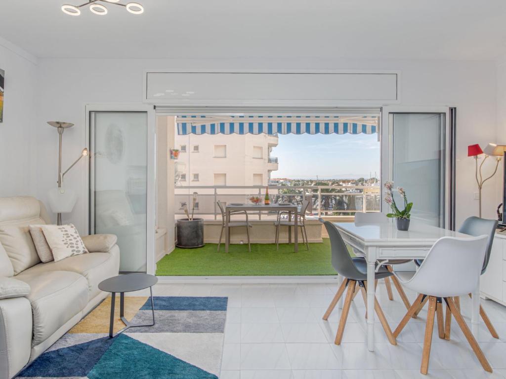 Apartment Club Nautic-22 by Interhome - 2