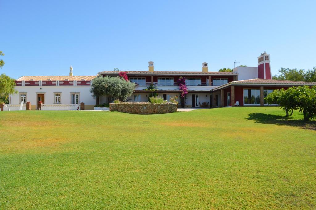 Quinta Da Mesquita — Hotel in Pera