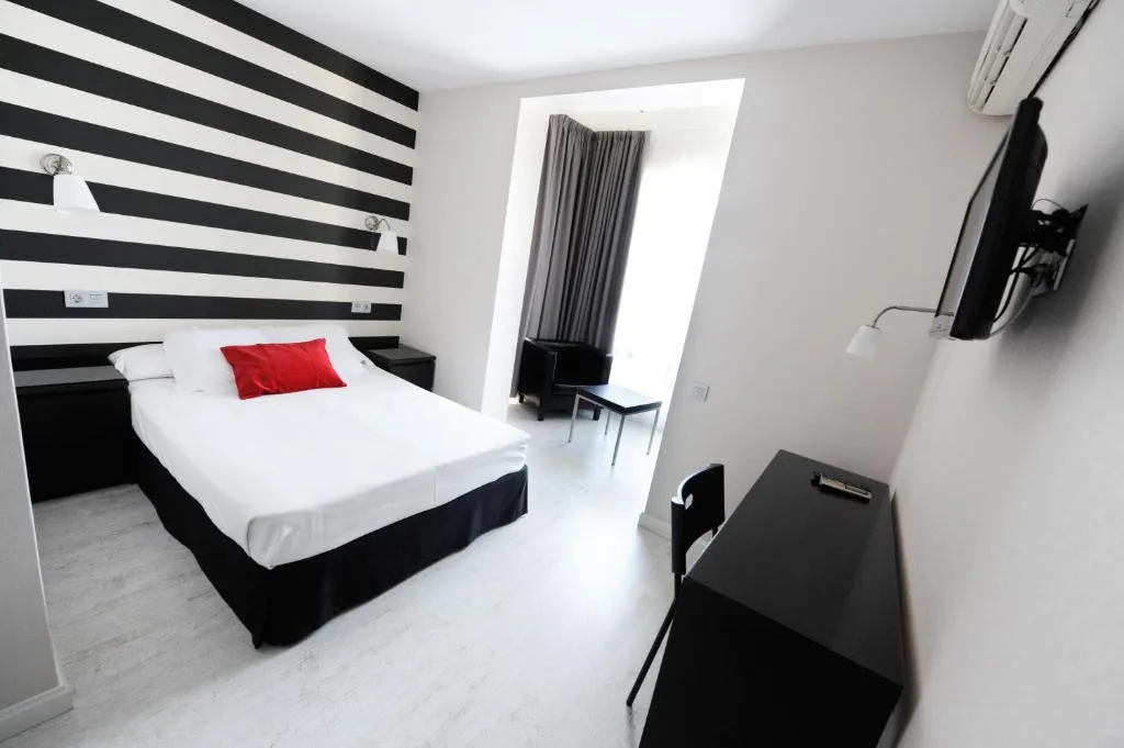 Hotel Domus, hotel in Málaga