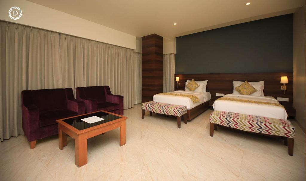 Hotel Daani Continental photo