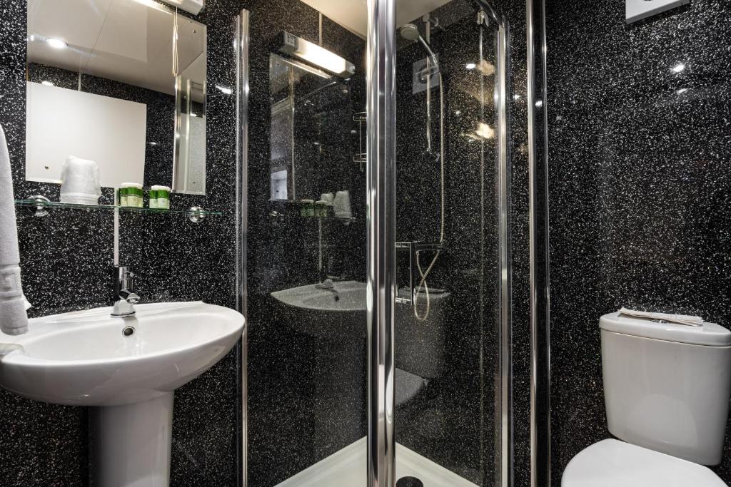 Manor House Hotel photo