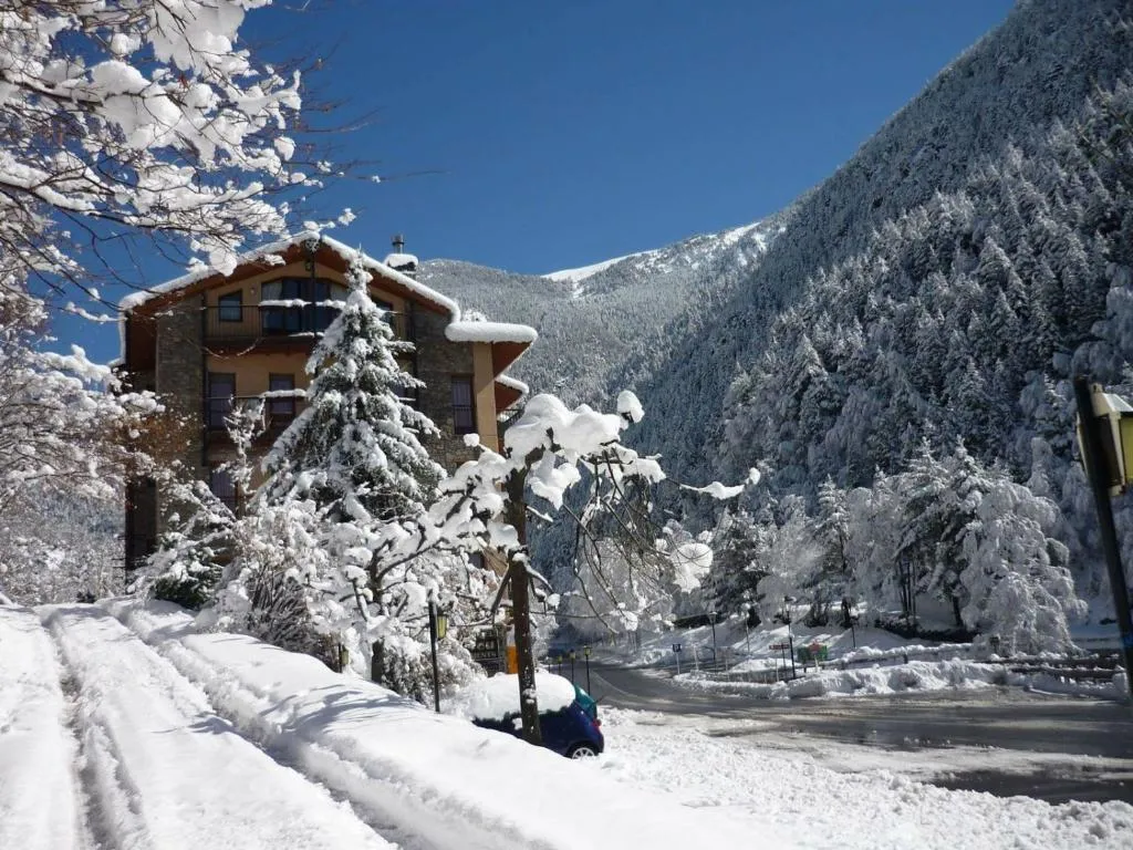Apartaments La Neu, hotel in Ordino