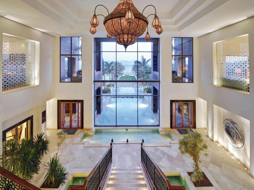 モーベンピック リゾート&スパ タラ ベイ アカバ (Movenpick Resort & Spa Tala Bay Aqaba) 外観