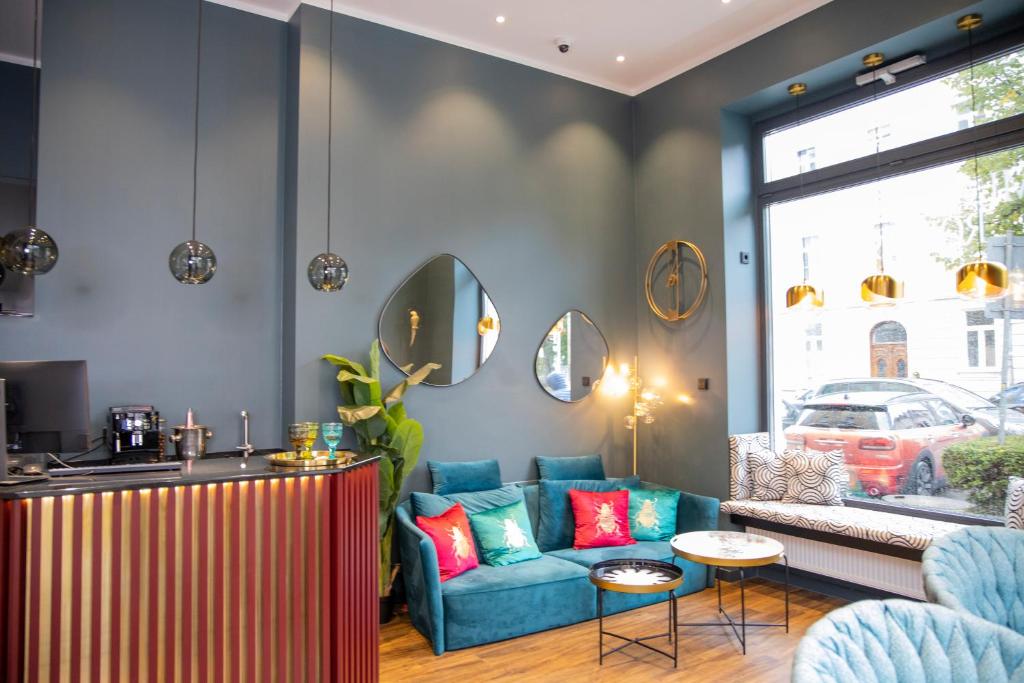 フロント・ロビー