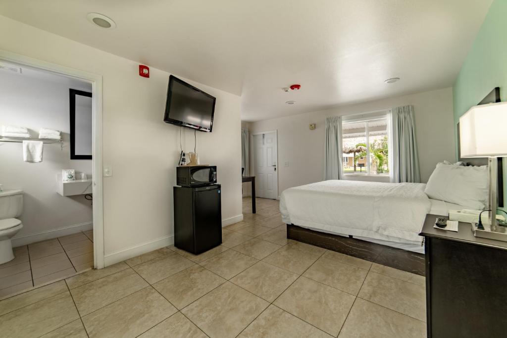 Everglades City Motel - Everglades Adventures Inn photo