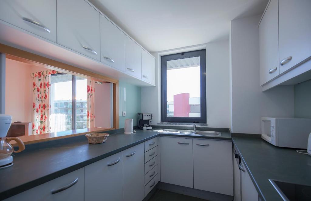 Kitchen, Residence Golf Club by Garvetur in Vilamoura