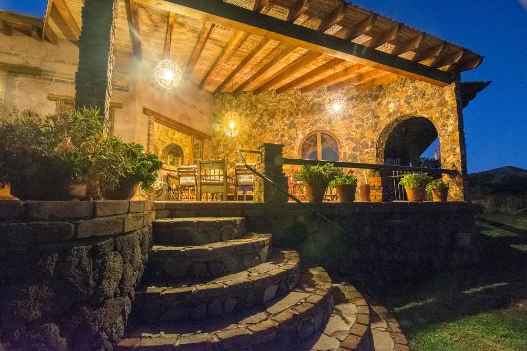 Exterior view, Quinta Maria en la Ruta del Vino in Ensenada