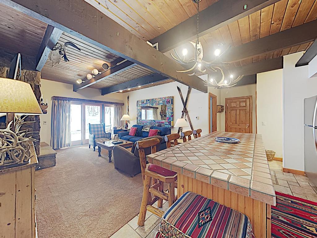 Timberline Condominiums 1 Bedroom Standard Unit C2F, Snowmass Village