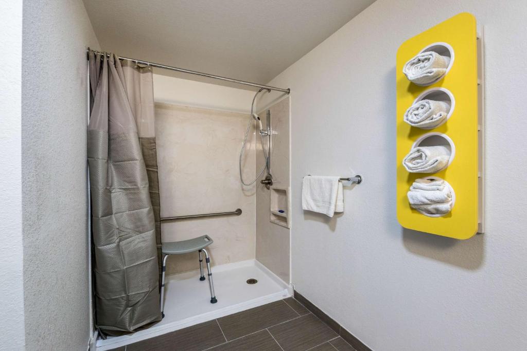 Motel 6 Peoria photo