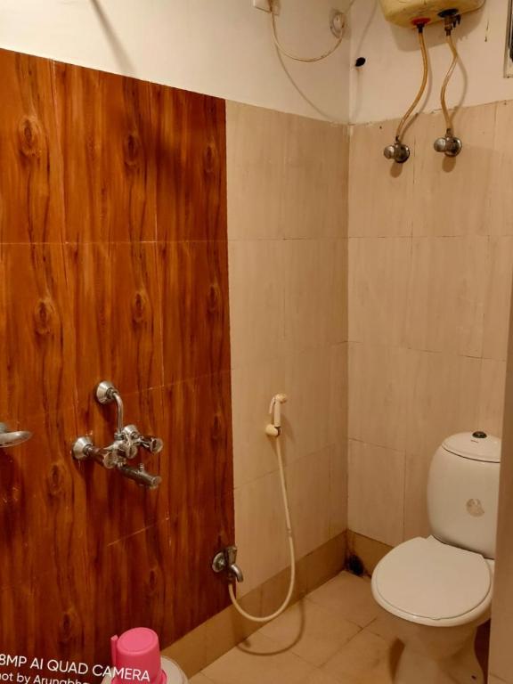 OYO 18409 HOTEL SUN CITY photo