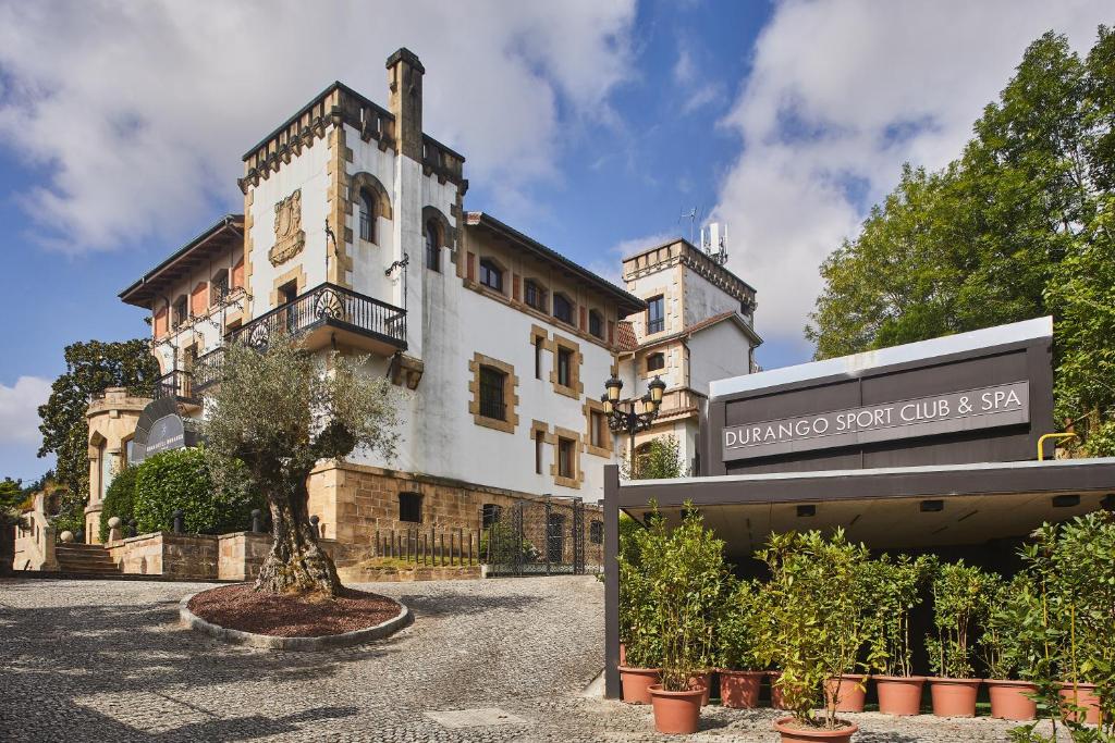 Silken Gran hotel Durango — Hotel in Durango