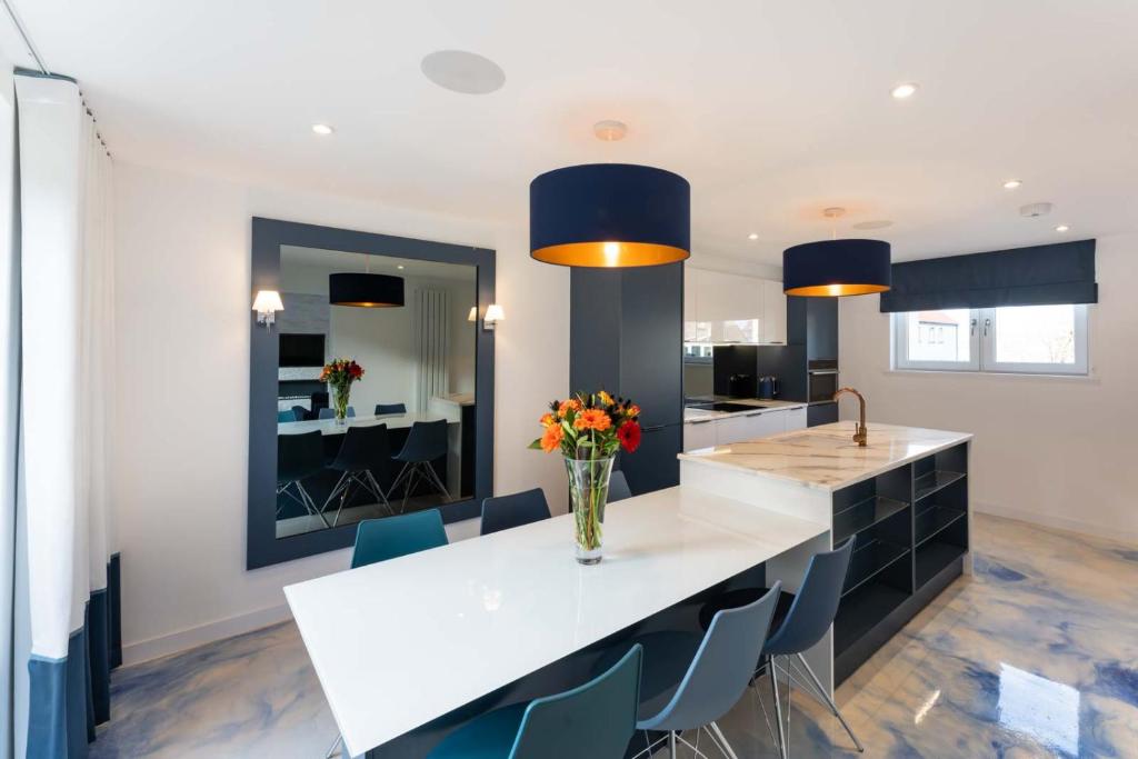 The Shore, Queensferry