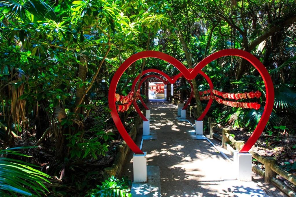 Nearby attraction