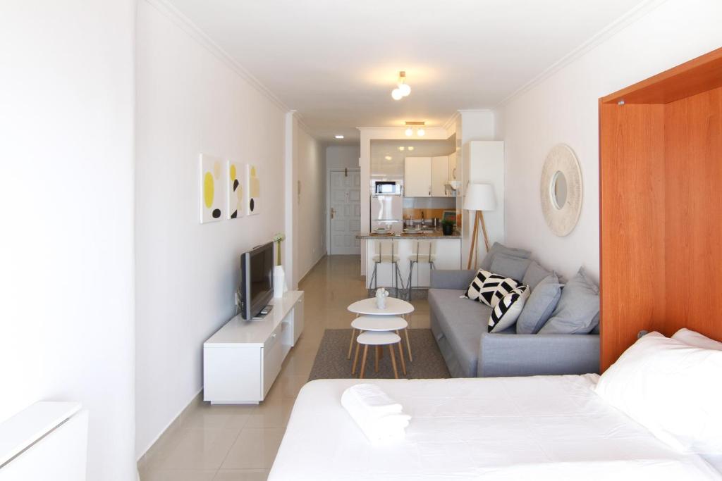 Estudio frente a la playa de Las Canteras S64 - 4