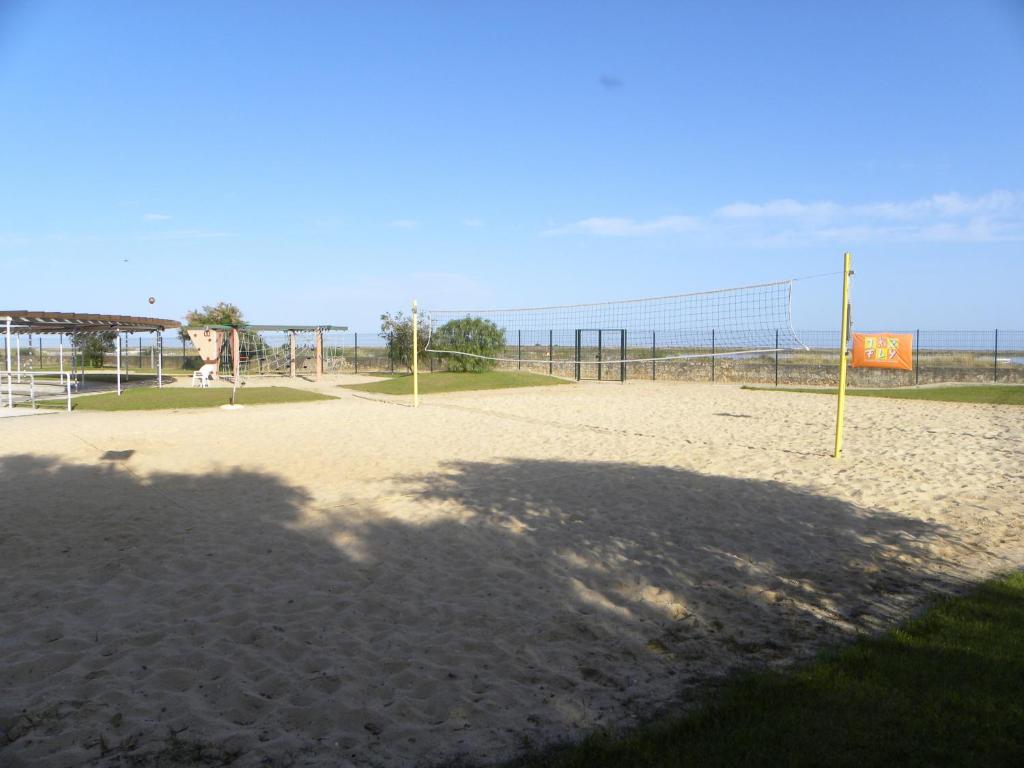 Cabanas Gold By Beach Rentals photo