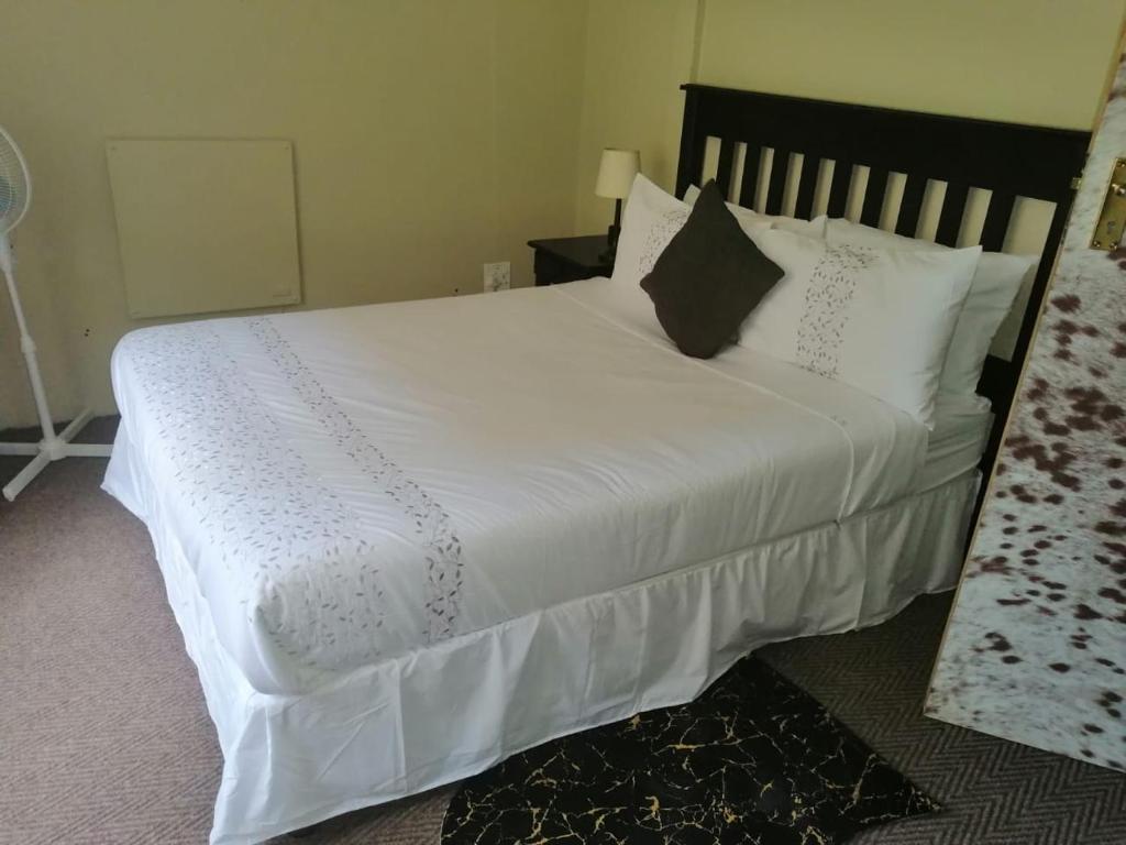 zig zag self catering accommodation photo