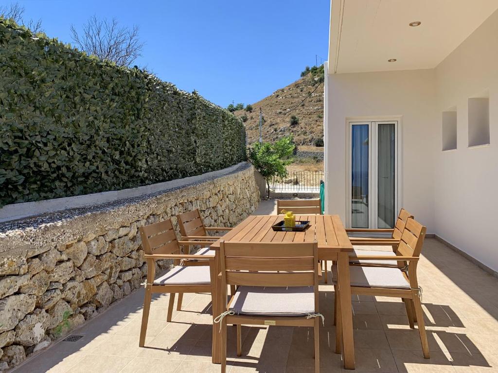 Villa Nikos Megala Chorafia Crete photo