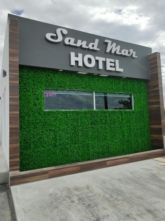SAND MAR HOTEL - 1