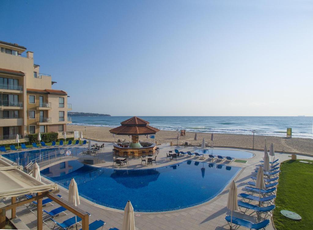 Obzor Beach Resort — Basen in Obzor, Region Burgas