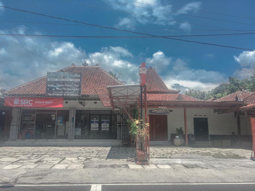 Ndalem Joglo Krawitan Syariah