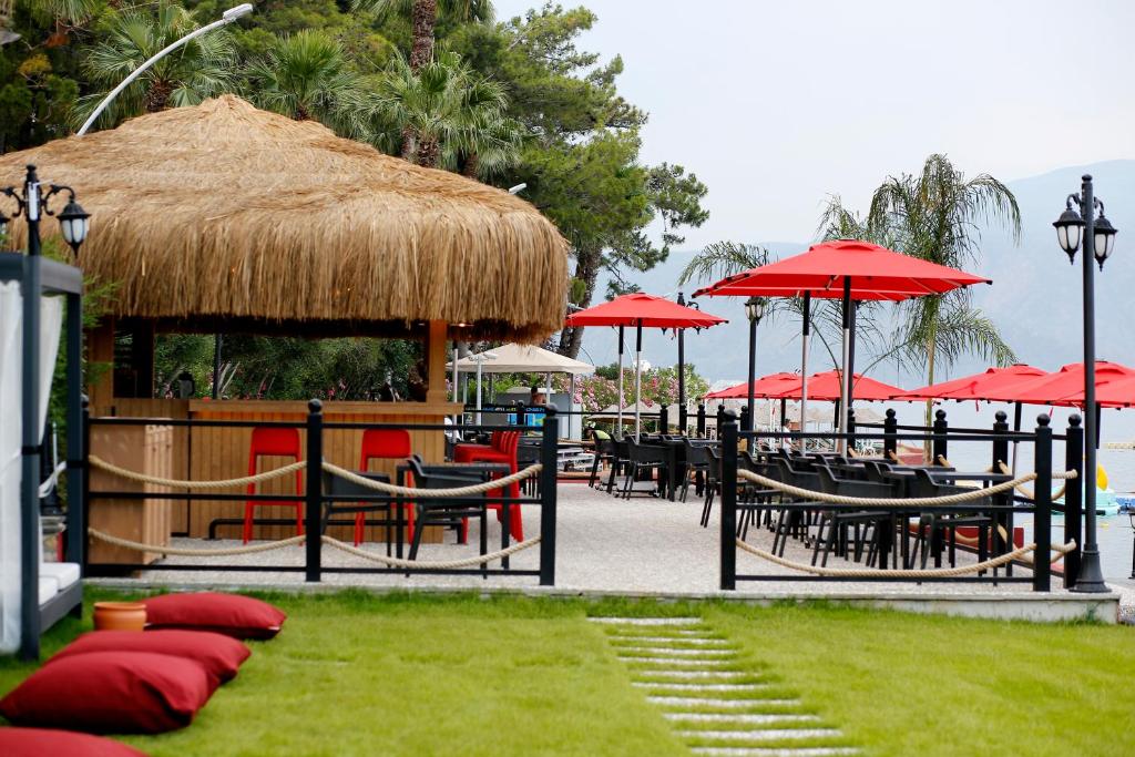 Grand Yazıcı Club Marmaris Palace — Marmaris, Mugla