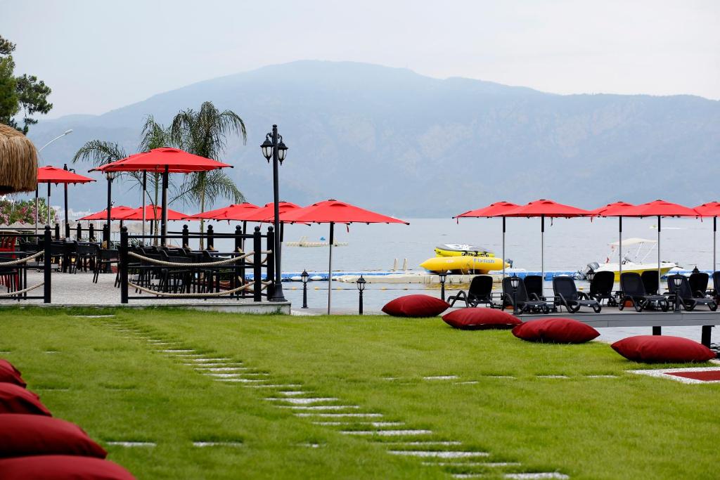 Grand Yazıcı Club Marmaris Palace — Marmaris, Mugla