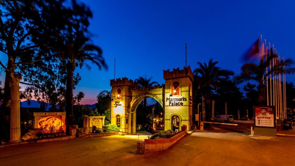Grand Yazıcı Club Marmaris Palace — Marmaris, Mugla