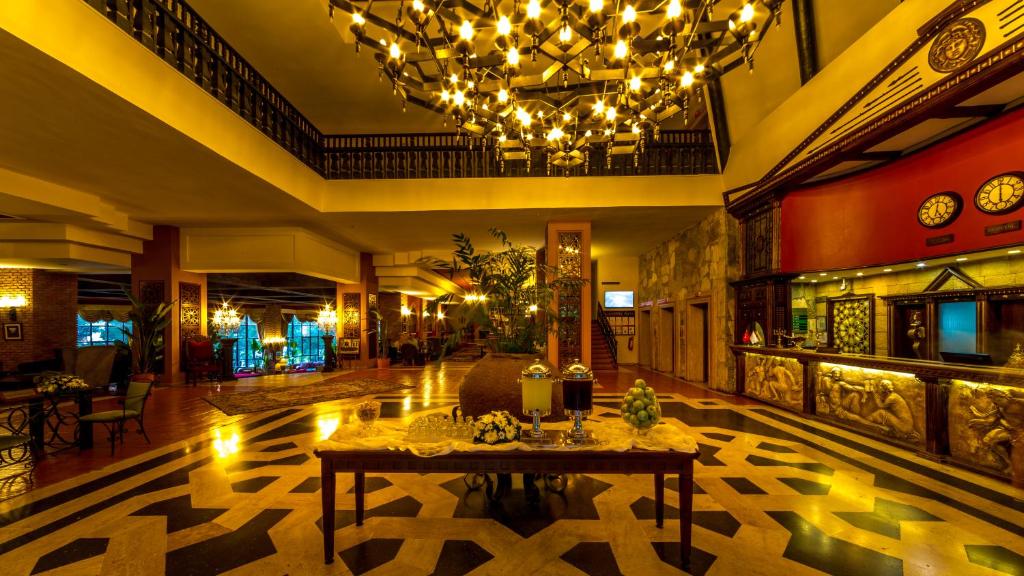 Grand Yazıcı Club Marmaris Palace — Marmaris, Mugla