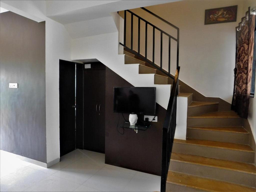 HemPriya - 3BHK wit a Private Pool