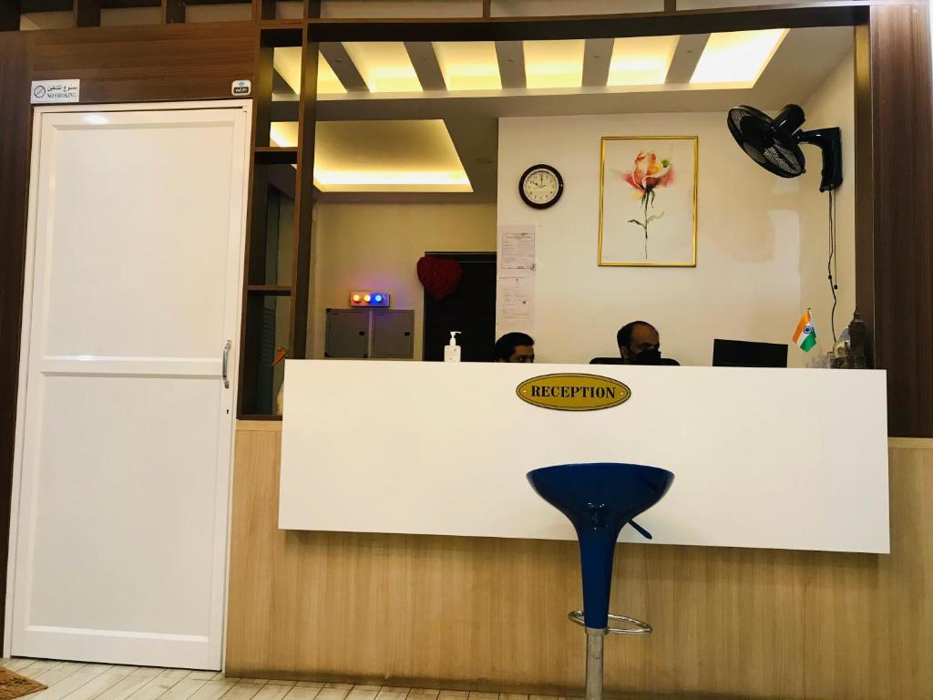 Sapphire Hotel Apartments photo
