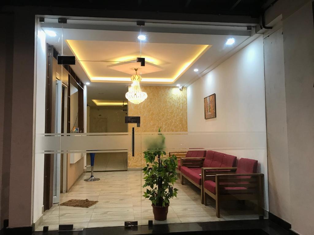 Sapphire Hotel Apartments — Hotel in Kochi