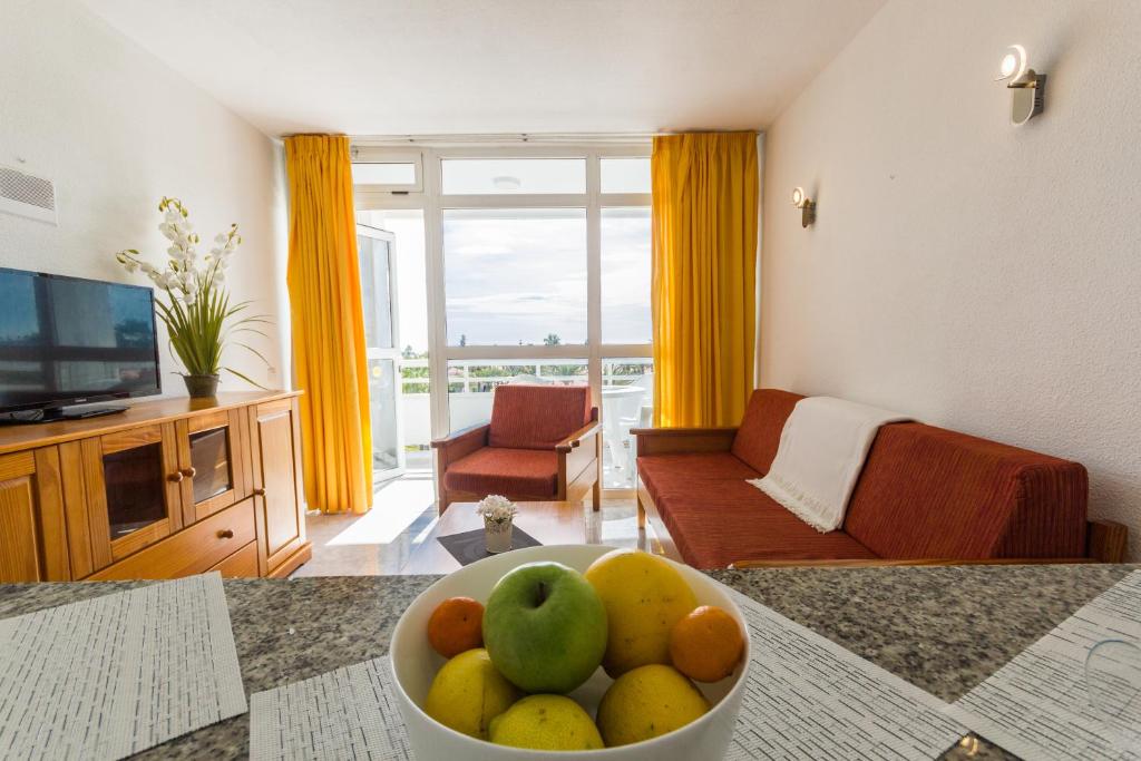 Seaview Friendly Holiday Home 1 - 4