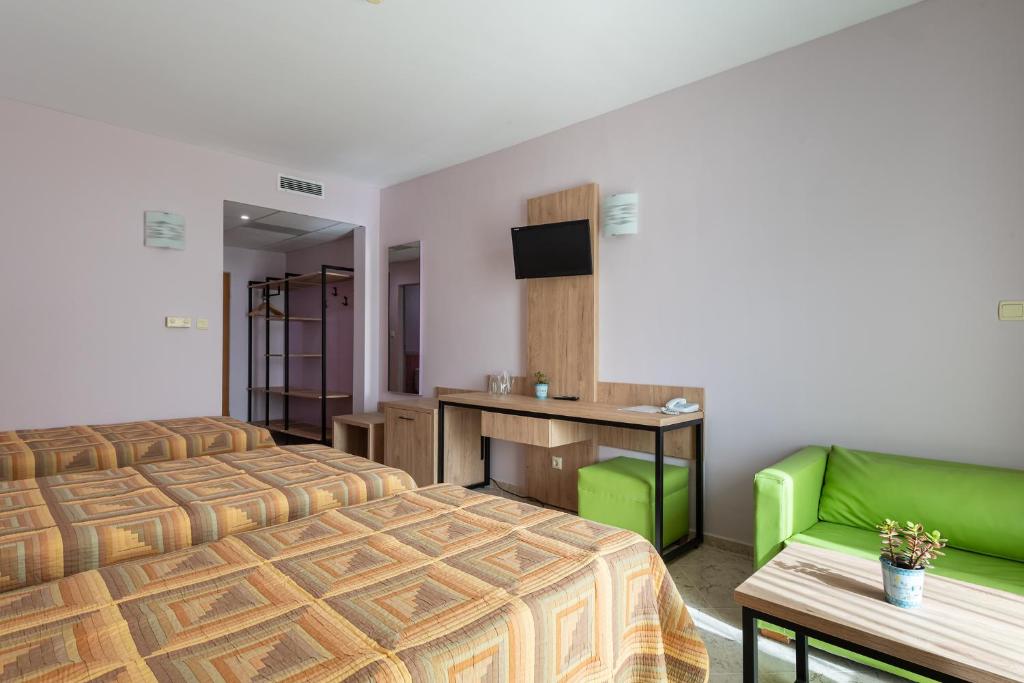 Ivana Palace Hotel photo