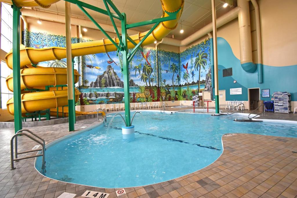 Canad Inns Destination Centre Brandon photo