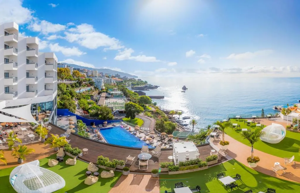 Hotel Baia Azul, hotel in Funchal